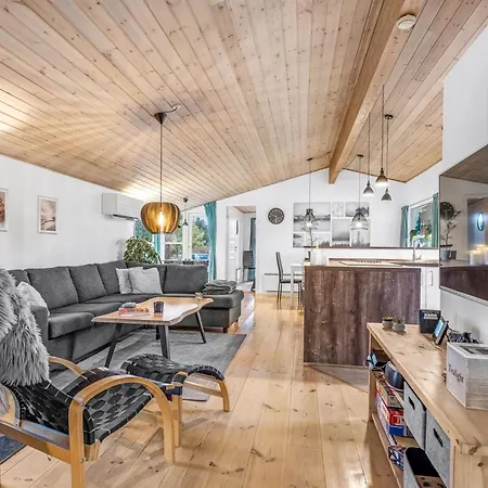 Estella - 900m From The Sea By Interhome Holiday home