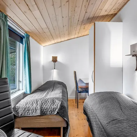 Holiday home Estella - 900m From The Sea By Interhome