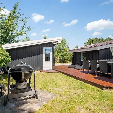 Estella - 900m From The Sea By Interhome Bøtø By